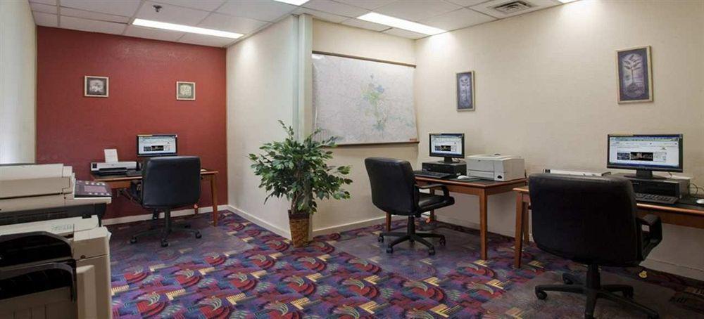 Sheraton Richmond Airport Hotel Sandston Facilidades foto
